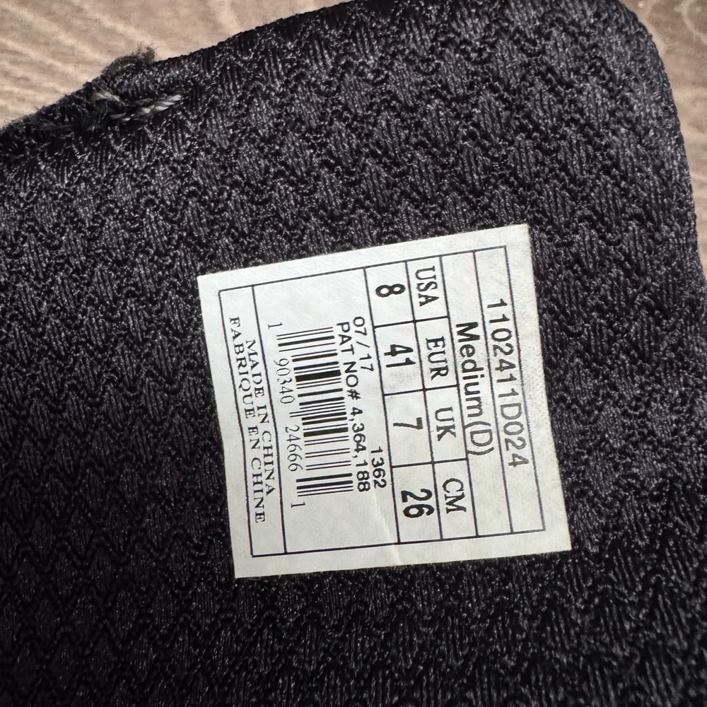 Brooks Black Athletic Shoes - Picture 3 of 3